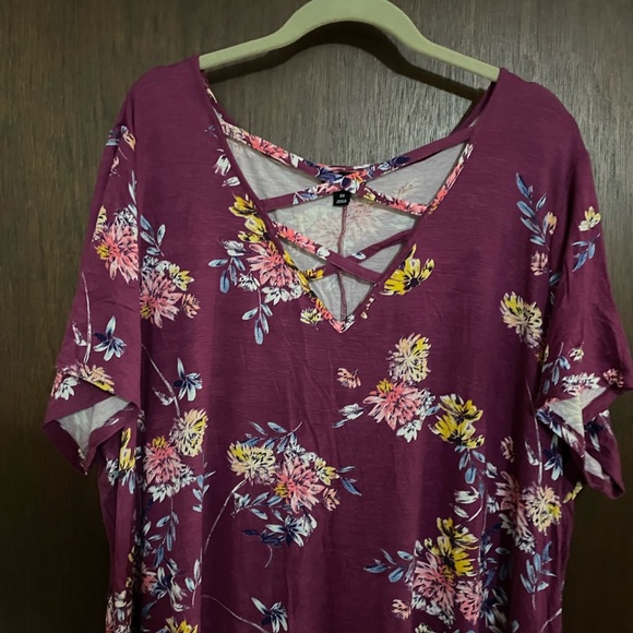 Gently used a.n.a sz 2x Purple Floral Criss Cross Dress!! - Picture 2 of 3